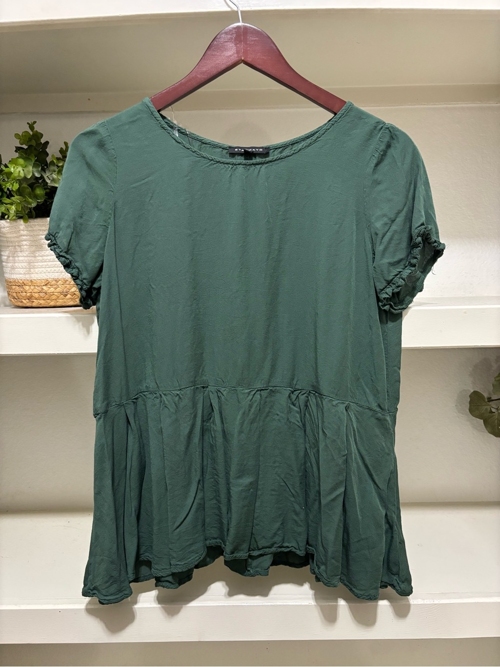 Staccato Forest Green Peplum Short Sleeve Top